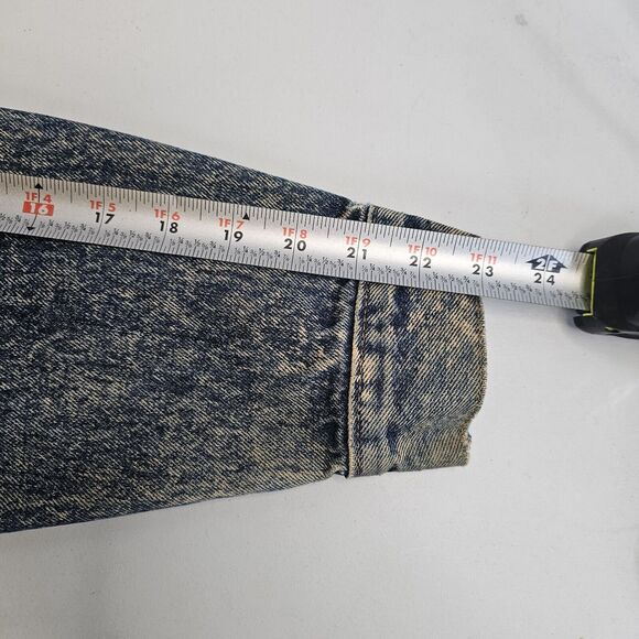 Levis Vintage Jean Jacket USA 1980s Acid Washed Denim Trucker Red Tab Distressed - Picture 13 of 16